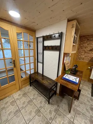 Cuisine ou kitchenette dans l'établissement ferme des grands blaise