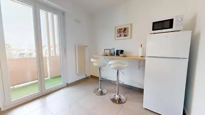 Cuisine ou kitchenette dans l'établissement La belle étape avec parking