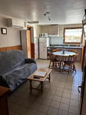 Cuisine ou kitchenette dans l'établissement Appartement typique 3 pièces La Bresse Hohneck