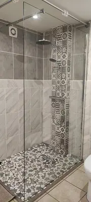 Salle de bains dans l'établissement gîte au coeur d'argent