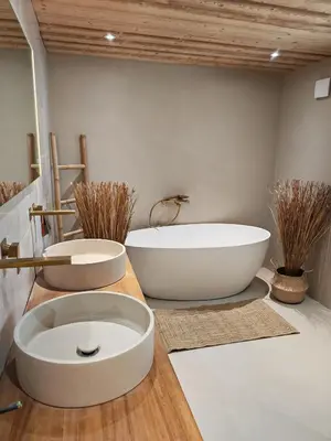 Salle de bains dans l'établissement Chalet Toscane avec bain nordique