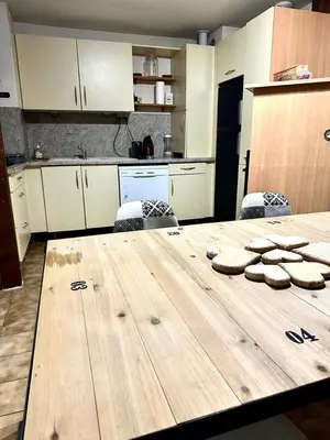 Cuisine ou kitchenette dans l'établissement On 22nd
