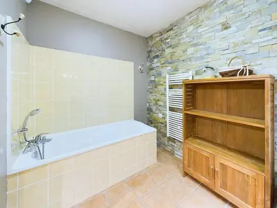 Salle de bains dans l'établissement Chalet La Perle Blanche - Spa, Baby-foot, Terrasse