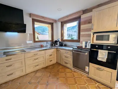 Cuisine ou kitchenette dans l'établissement Hêtre pourpre