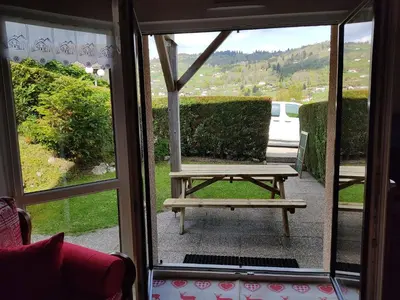 Vue générale sur la montagne ou vue sur la montagne depuis l'appartement