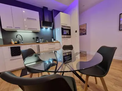 Cuisine ou kitchenette dans l'établissement Appartement au centre historique ツ
