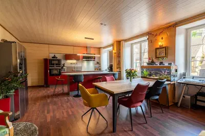 Cuisine ou kitchenette dans l'établissement Meublé de tourisme 4 étoiles, Centre historique