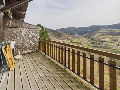 Vue générale sur la montagne ou vue sur la montagne depuis l'appartement