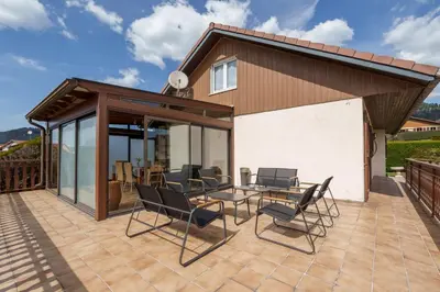 Balcon ou terrasse dans l'établissement L'intemporel - Grand Jardin avec Piscine