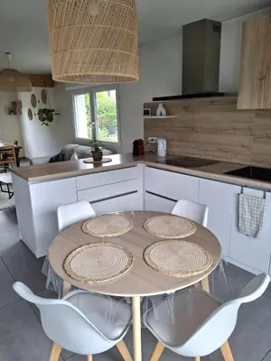 Cuisine ou kitchenette dans l'établissement Maison 5 personnes