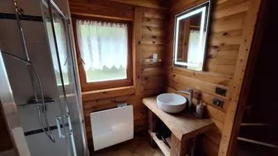 Salle de bains dans l'établissement Chalet scandinave excellente situation GERARDMER XONRUPT