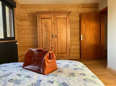 Un ou plusieurs lits dans un hébergement de l'établissement Superbe Chalet refait à neuf, idéal famille, Sportifs 2 nuits minimum