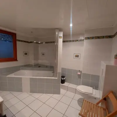Salle de bains dans l'établissement Gîte typique alsacien maison vigneronne 18e siècle