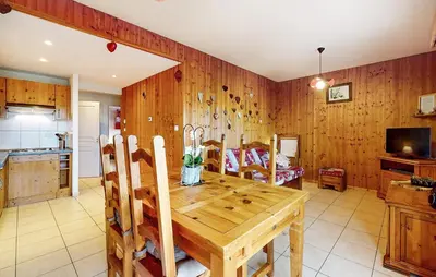 Cuisine ou kitchenette dans l'établissement Gorgeous Apartment In Gérardmer