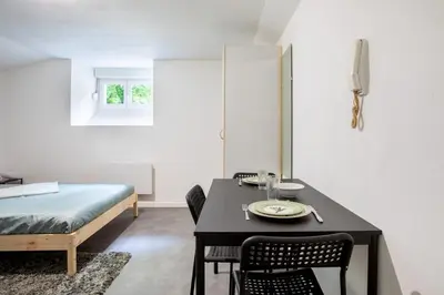 Plan de l'établissement Spacieux Studio, Maison de Maître, Parking Privé sur Place, MULHOUSE CENTRE