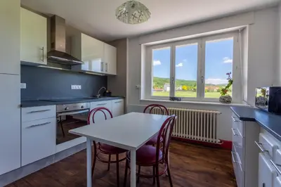 Cuisine ou kitchenette dans l'établissement Gîte de la Grange 12km de Gérardmer