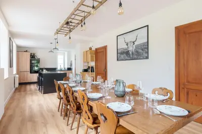 Cuisine ou kitchenette dans l'établissement Gîte de l'Oriel - Gîte avec Grand Jardin