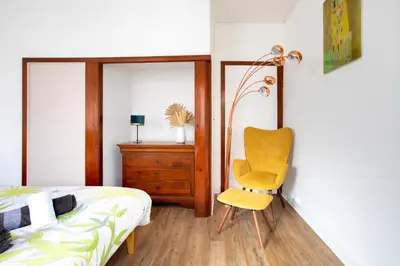Coin salon dans l'établissement Two room apartment - centre historique