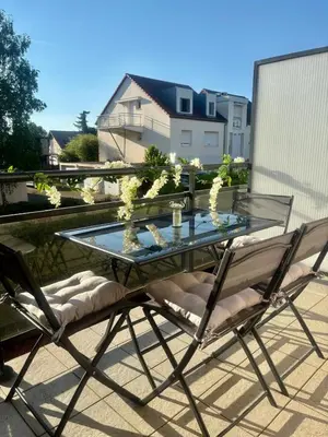 Piscine de l'établissement Quiet - Les Maraîchers - Terrace - Private garage ou située à proximité