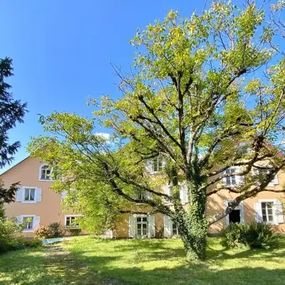 Charmant gîte vosgien avec 13 chambres pour 30 personnes