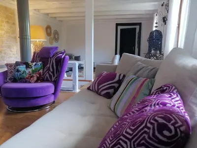 Coin salon dans l'établissement GÎTES COSY Ohnenheim 1-12 pers, maison Cosy 180m2 et maison Cosy2 54m2