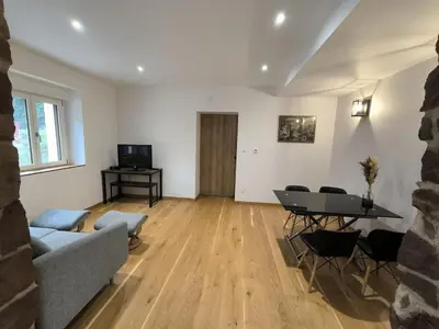 Télévision ou salle de divertissement dans l'établissement Casa Maria