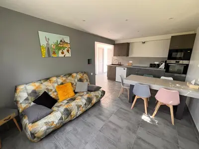 Cuisine ou kitchenette dans l'établissement Appartement au pied du Haut Koenigsbourg