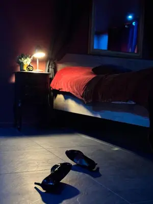 Un ou plusieurs lits dans un hébergement de l'établissement LE MOULIN DES PLAISIRS atypical SM experience