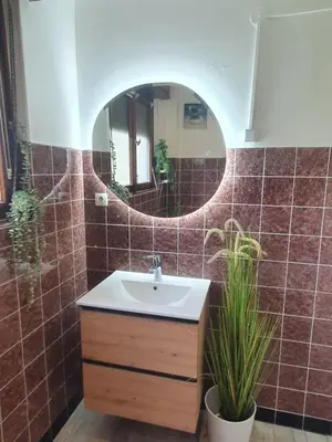 Salle de bains dans l'établissement gite spacieux, calme avec terrasse