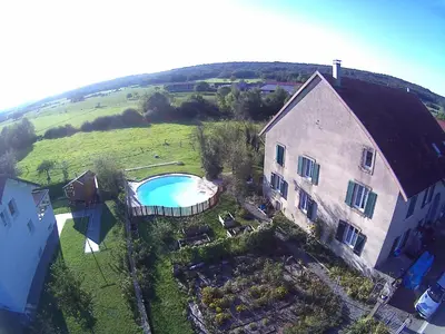 Piscine de l'établissement Gite de la combe ou située à proximité