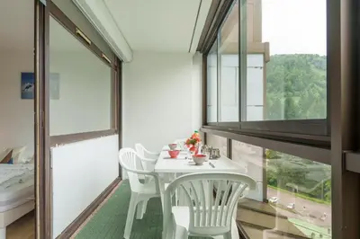 Balcon ou terrasse dans l'établissement Le Chitelet 506 - Au pied des pistes
