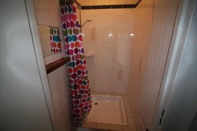 Salle de bains dans l'établissement Gîte Les Jonquilles IV