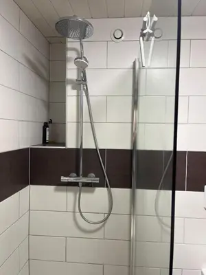 Salle de bains dans l'établissement Le Rooftop du Schlossberg
