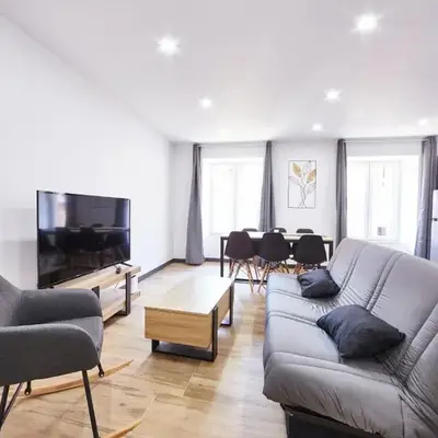 TH 201 Appartement F3 spacieux 1 à 5 personnes au 2ème étage