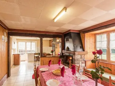 Plan de l'établissement Gîte authentique 5 pers avec cheminée et jardin - FR-1-583-424