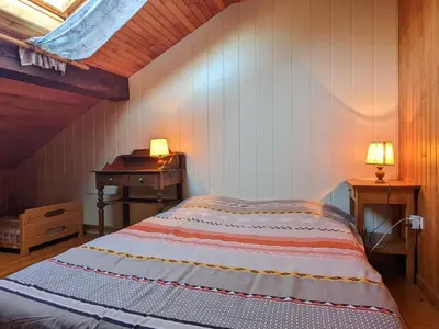 Un ou plusieurs lits dans un hébergement de l'établissement Gîte isolé au cœur des Vosges, parfait pour randonnées - FR-1-583-430