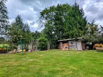 Aire de jeux pour enfants de l'établissement Charmante maison en pierre au cœur des Vosges - FR-1-583-436