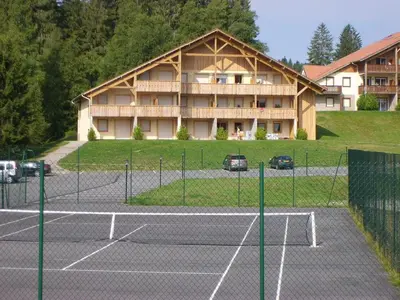 Tennis ou squash au sein de l'appartement ou à proximité