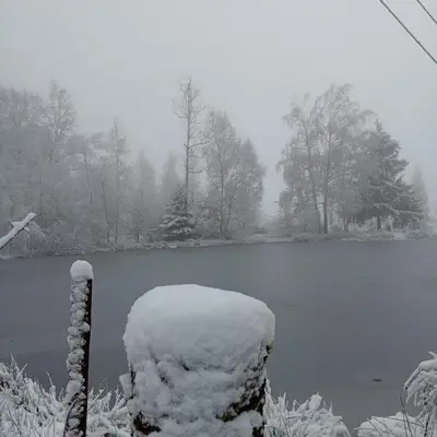 L'établissement gîte des 1000 étangs en hiver