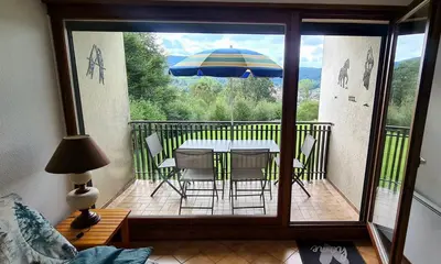 Balcon ou terrasse dans l'établissement La Monarde