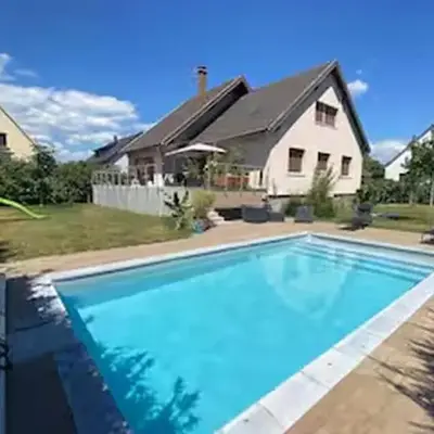 Maison - piscine privée - 6 personnes - 20 min du centre à pied