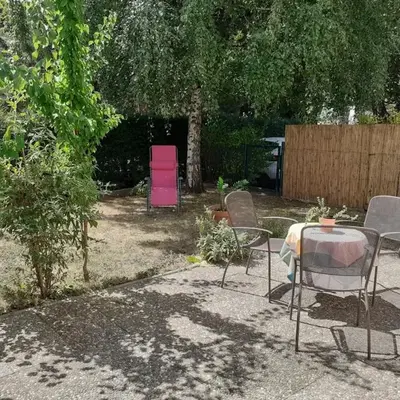 Charmant 2 pièces avec jardin