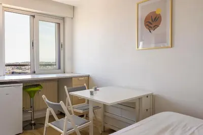 Un ou plusieurs lits dans un hébergement de l'établissement WilSeize by Max, Bright, renovated studio, 1 min station