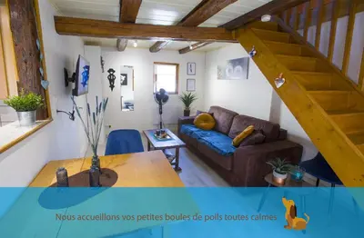 Coin salon dans l'établissement L'authentique bleuet d'Alsace