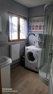 Salle de bains dans l'établissement Hautes Vosges Chalet Pâquerette