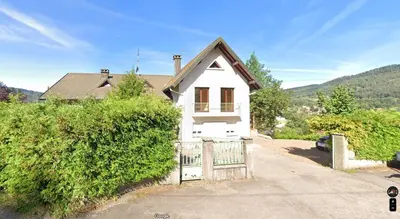 Vue générale sur la montagne ou vue sur la montagne depuis l'appartement