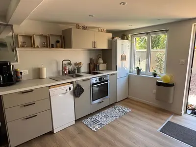 Cuisine ou kitchenette dans l'établissement Appartement moderne, neuf et tout confort
