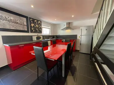 Cuisine ou kitchenette dans l'établissement Le Clos Des Vignes - Charme au cœur du vignoble
