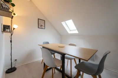 Plan de l'établissement Très bel appartement proche centre Stationnement rue Gratuit