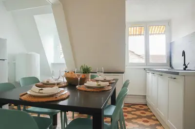 Cuisine ou kitchenette dans l'établissement Dolce vita - Familial & lumineux, centre historique
